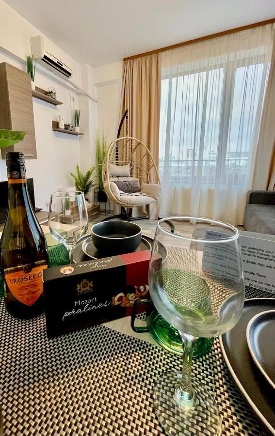 Aqua Vista Nuba - Vedere Top La Mare Si Lac - Apartament 2 Camere Summerland - Mamaia Extérieur photo